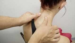 masaža za osteohondrozo vratne kičme